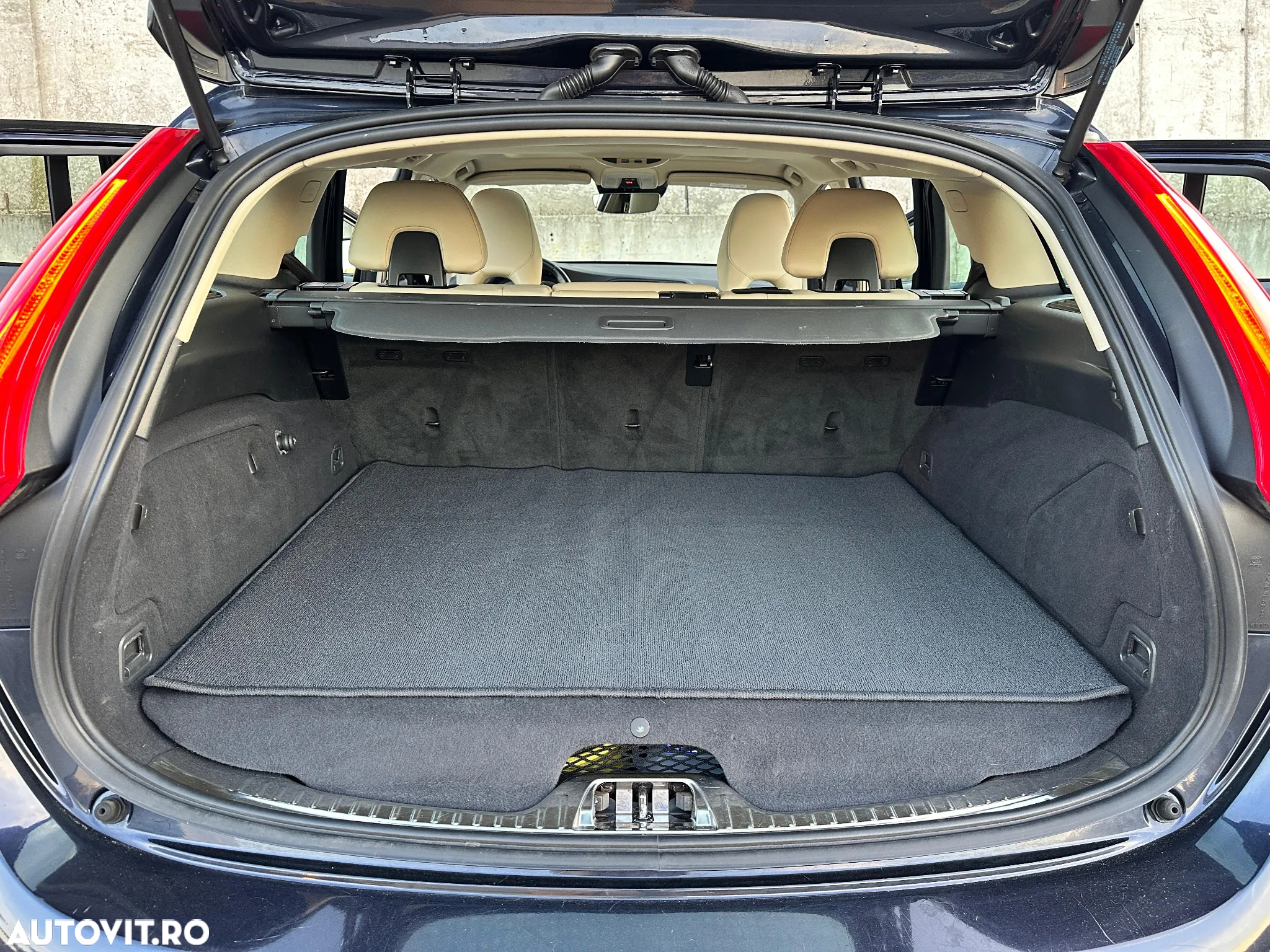 Volvo V60 - 34