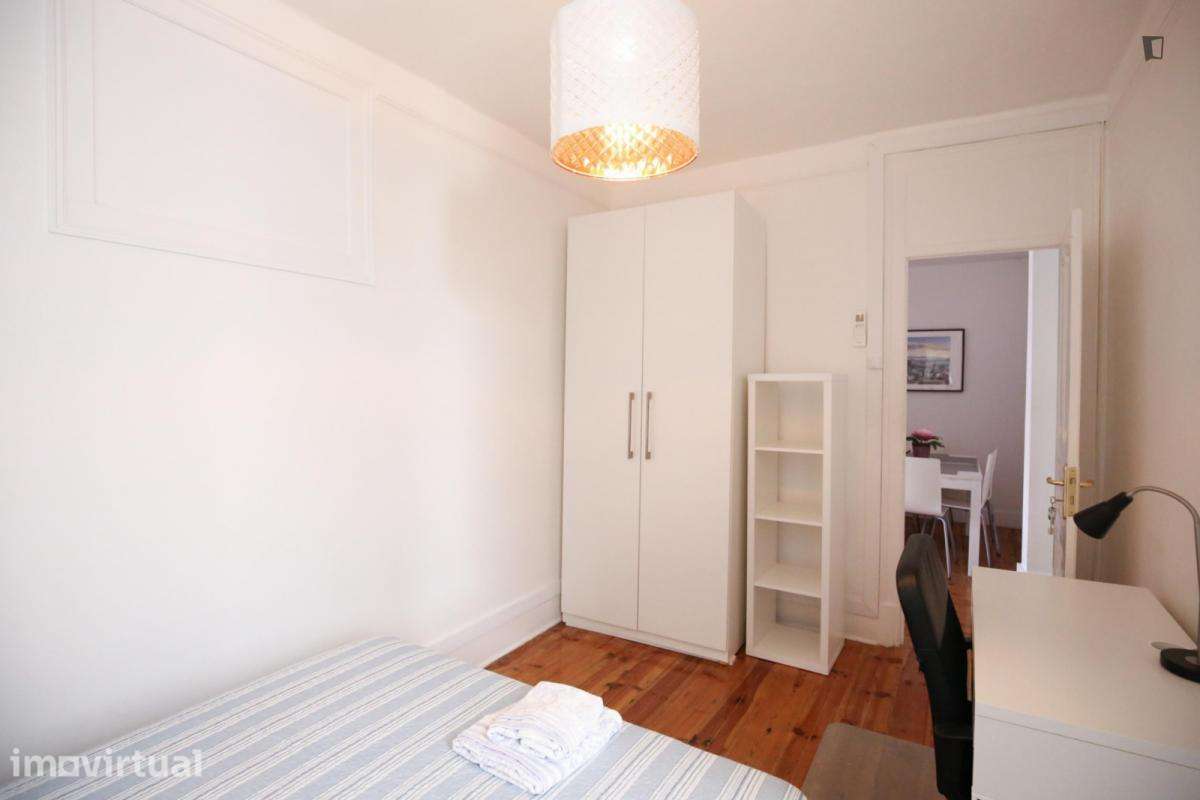 Quarto - localizado em Arroios Lisbon - Grande imagem: 5/38
