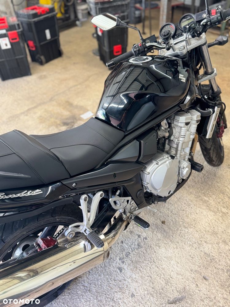 Suzuki Bandit - 4