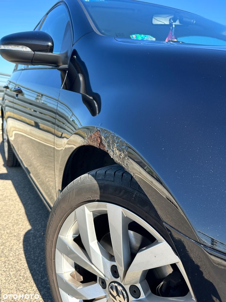 Volkswagen Golf - 8
