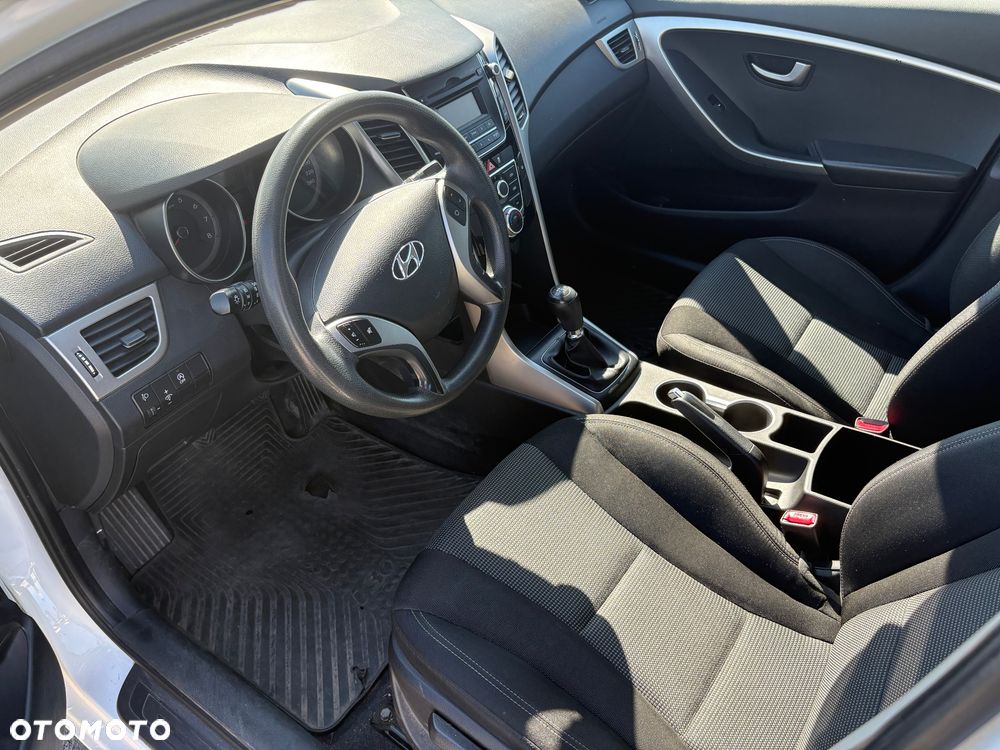Hyundai i30 - 17