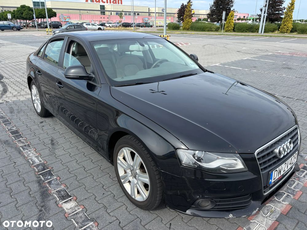 Audi A4 Avant - 8