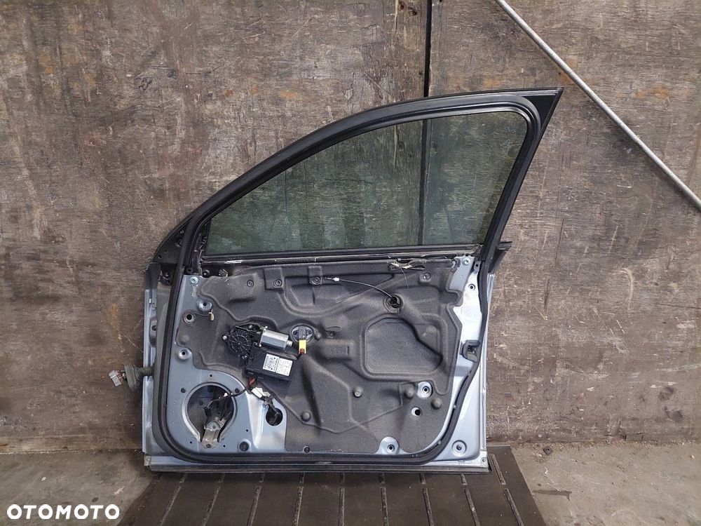 DRZWI KOMPLETNE PRAWY PRZÓD AUDI A4 B7 LY7G - 5