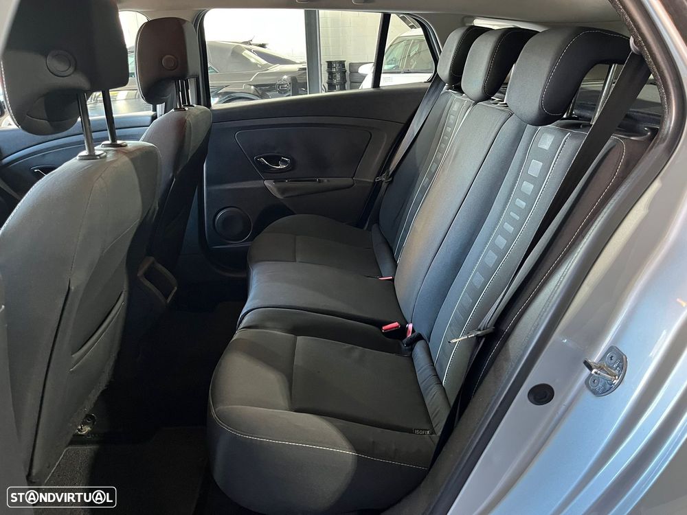Renault Mégane Sport Tourer 1.5 dCi Dynamique S - 12