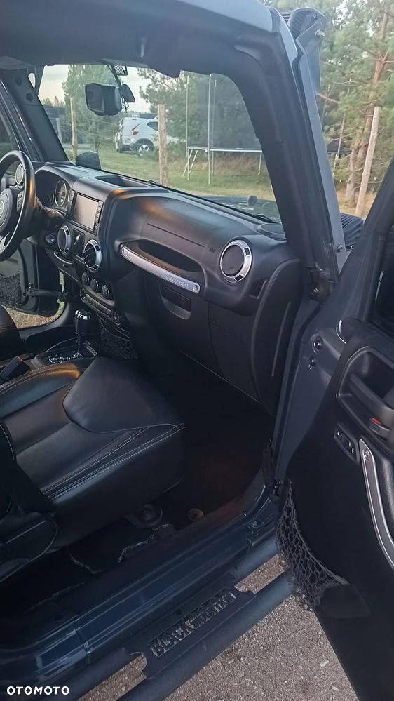 Jeep Wrangler - 35