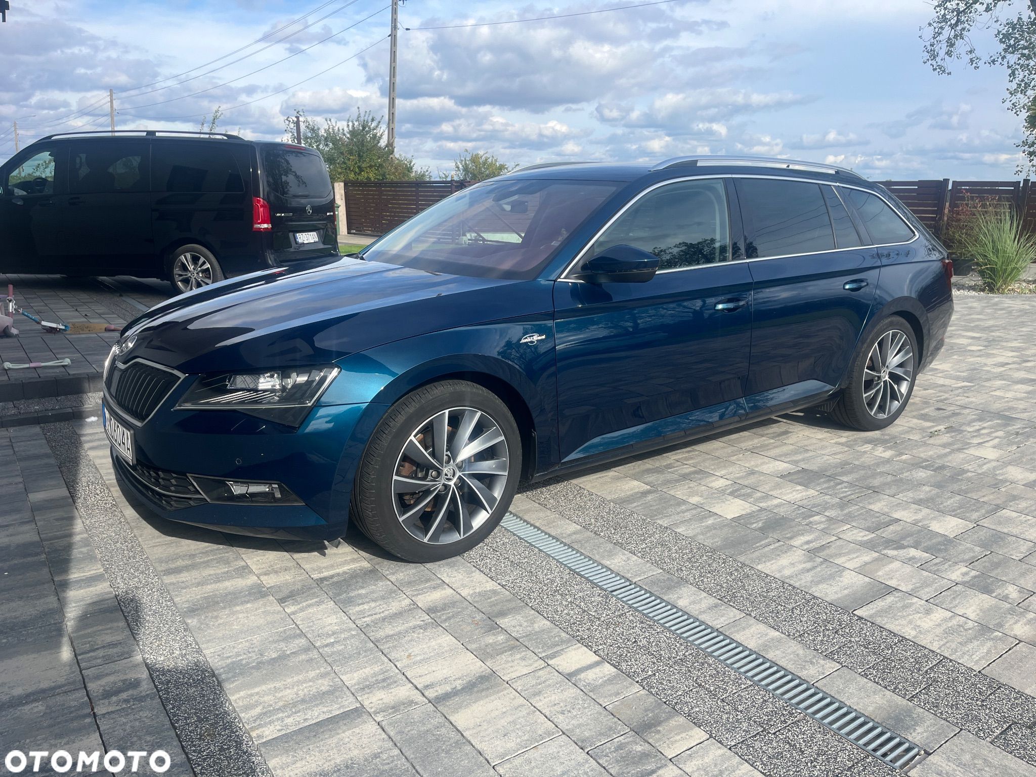 Skoda Superb 1.8 TSI L&K DSG - 1