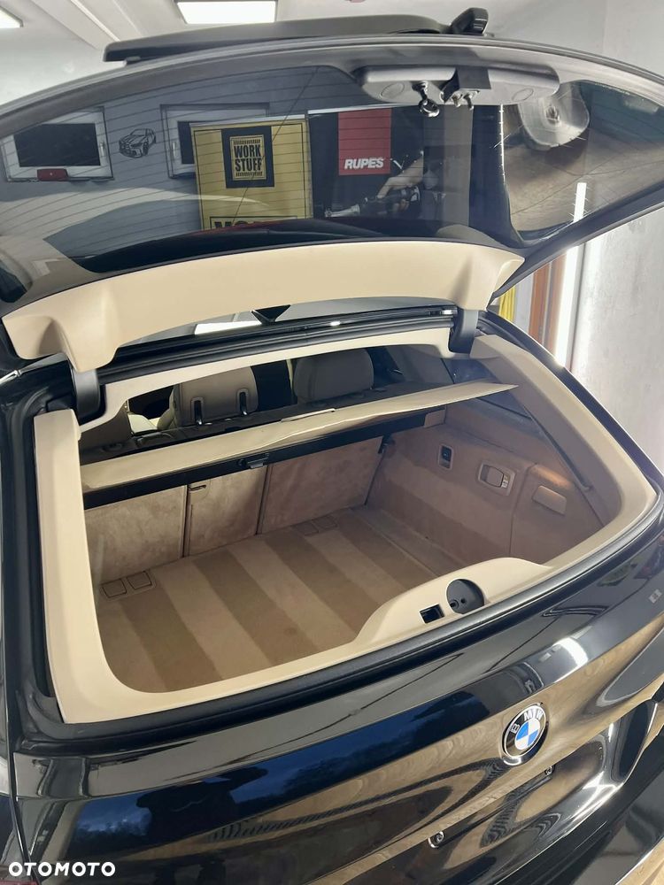 BMW Seria 5 530d xDrive Sport-Aut Modern Line - 15