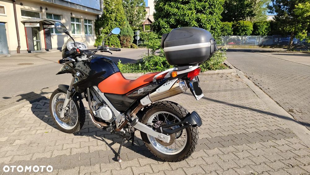 BMW F - 2