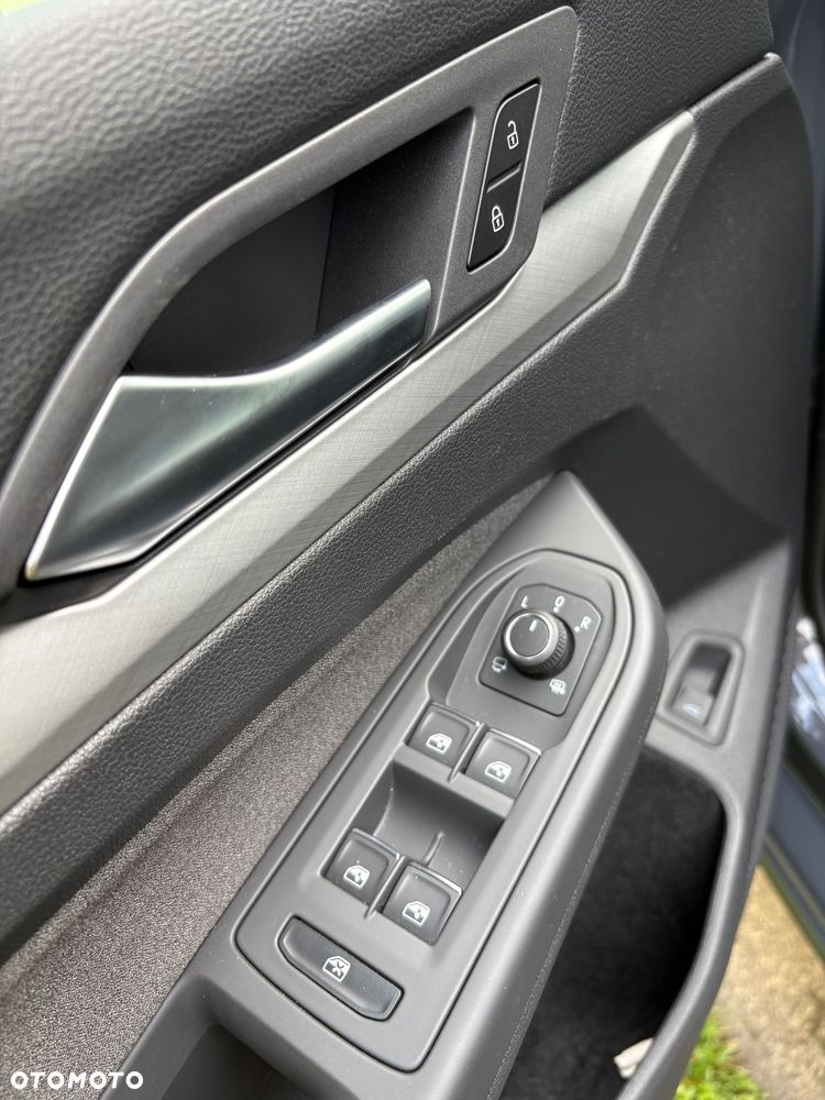 Volkswagen Golf 1.5 eTSI mHEV Life Plus DSG - 27