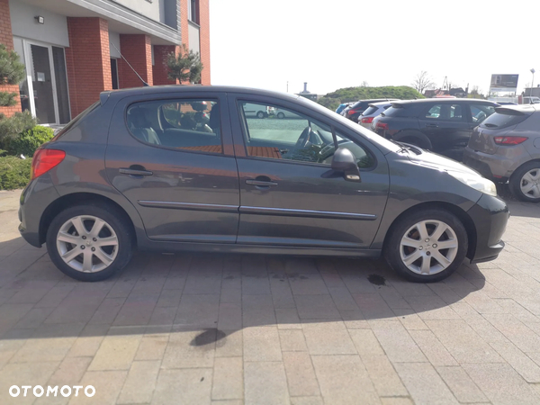 Peugeot 207 1.6 HDi Access 98g