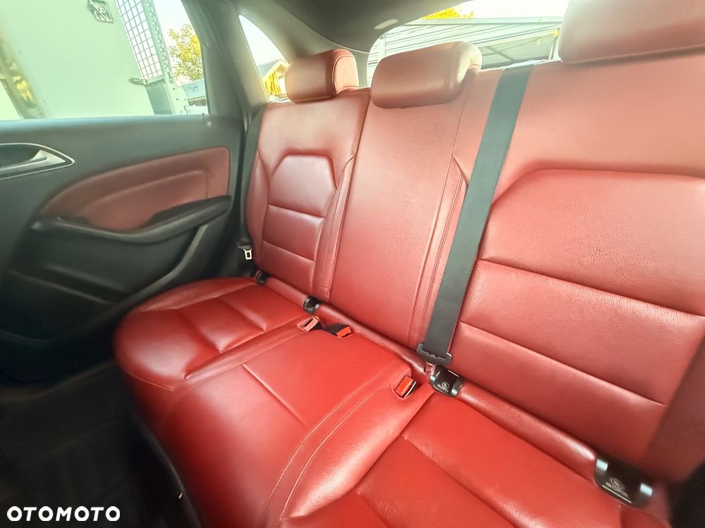 Mercedes-Benz Klasa B 200 (CDI) d AMG Line - 13