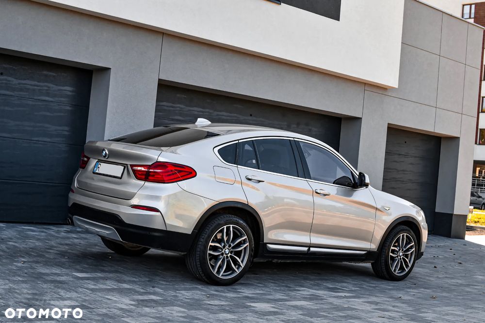 BMW X4 xDrive20d xLine - 3