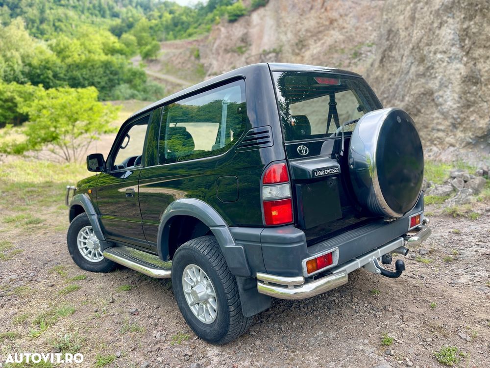 Toyota Land Cruiser - 5
