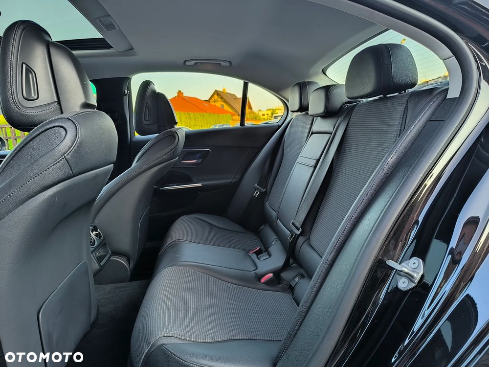 Mercedes-Benz Klasa C 220 d 9G-TRONIC Edition Avantgarde - 11