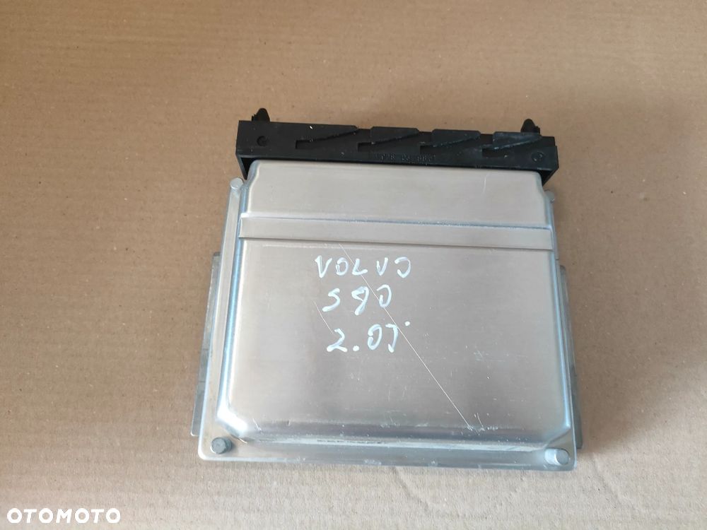 VOLVO S80 I 2.0 T 1998- STEROWNIK SILNIKA 09470738B - 3