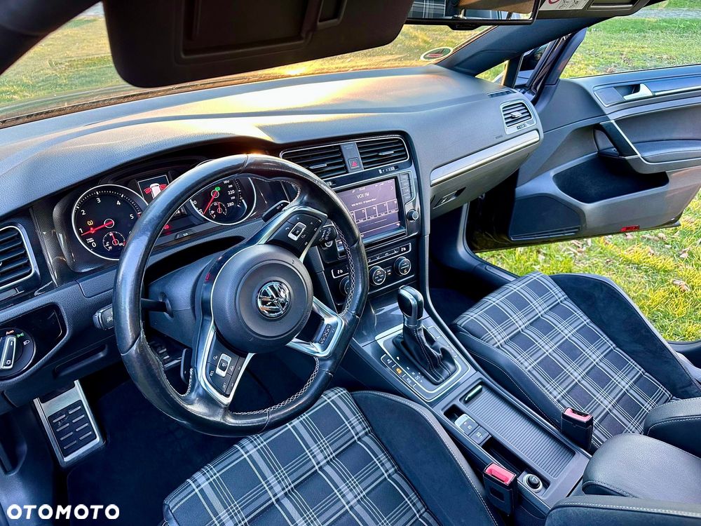 Volkswagen Golf 2.0 TDI BMT GTD DSG - 13