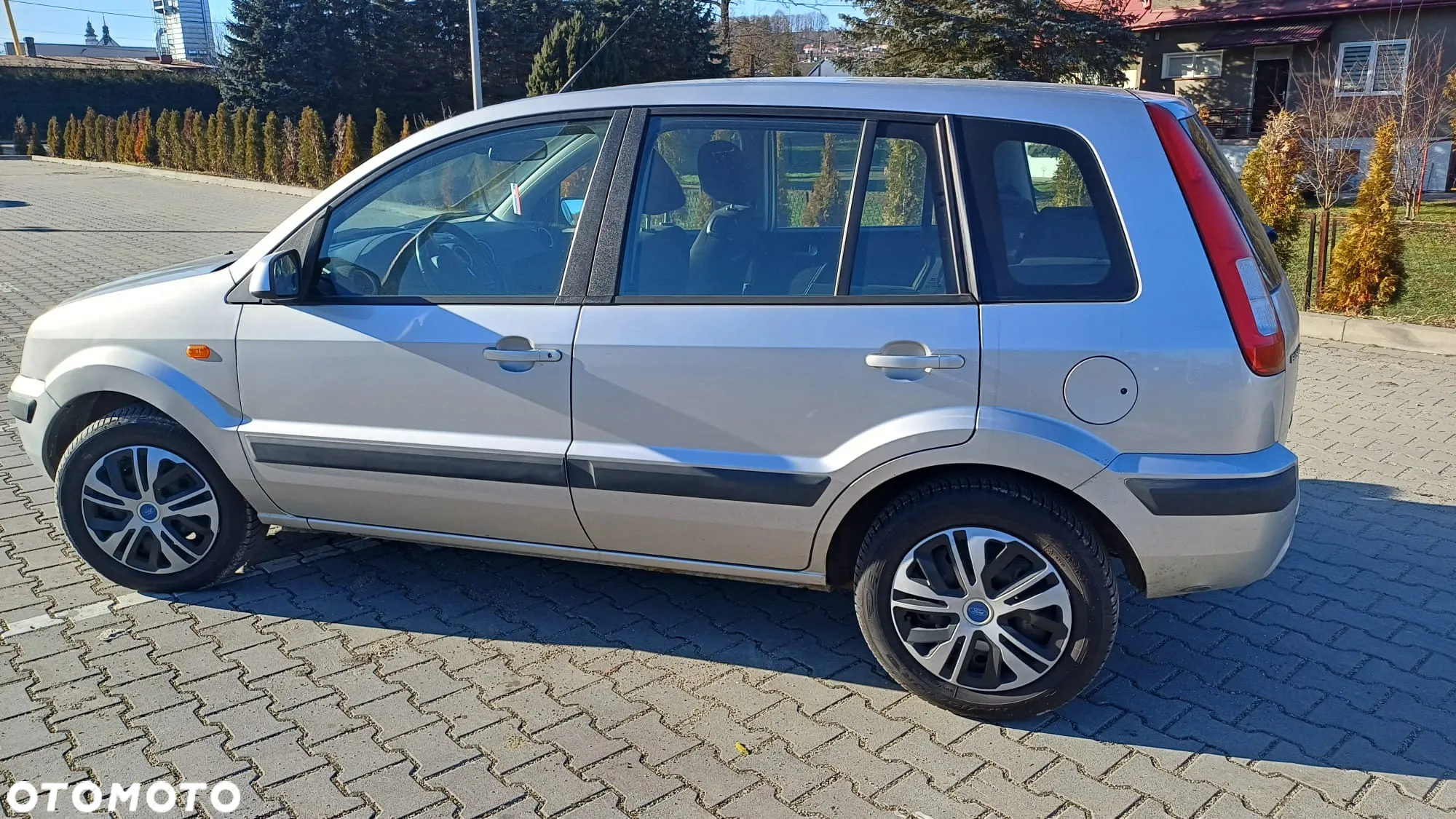 Ford Fusion 1.4 Trend X100 / FX Gold - 9