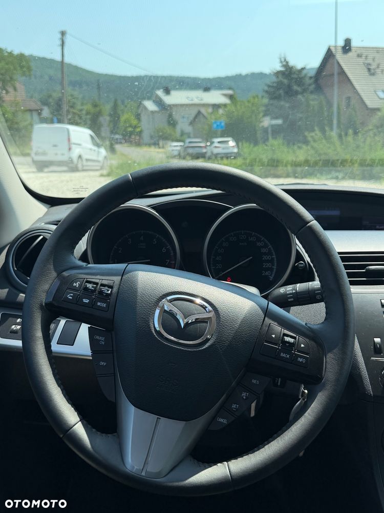 Mazda 3 1.6 Exclusive EU5 - 19