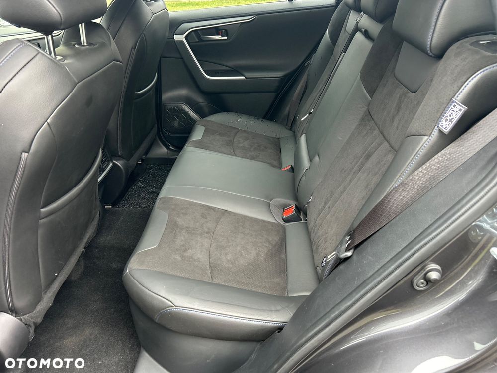 Toyota RAV4 Hybrid Platinum 4x4 - 12