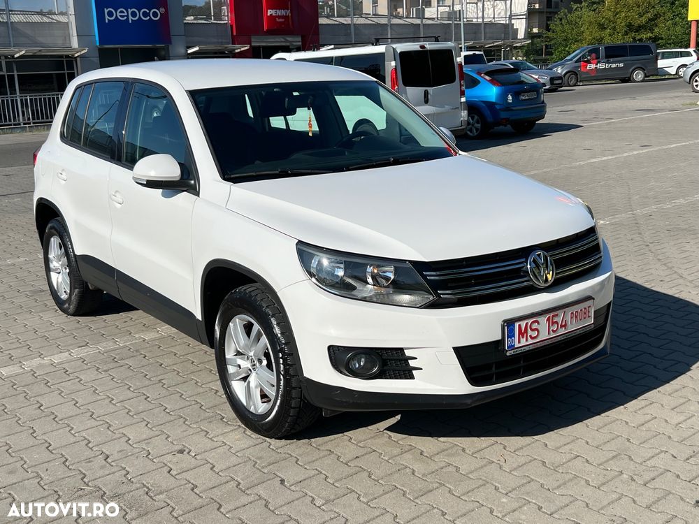 Volkswagen Tiguan 2.0 TDI DPF BlueMotion Technology Trend & Fun - 1