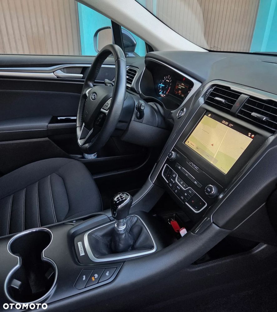 Ford Mondeo 2.0 EcoBlue Titanium - 17