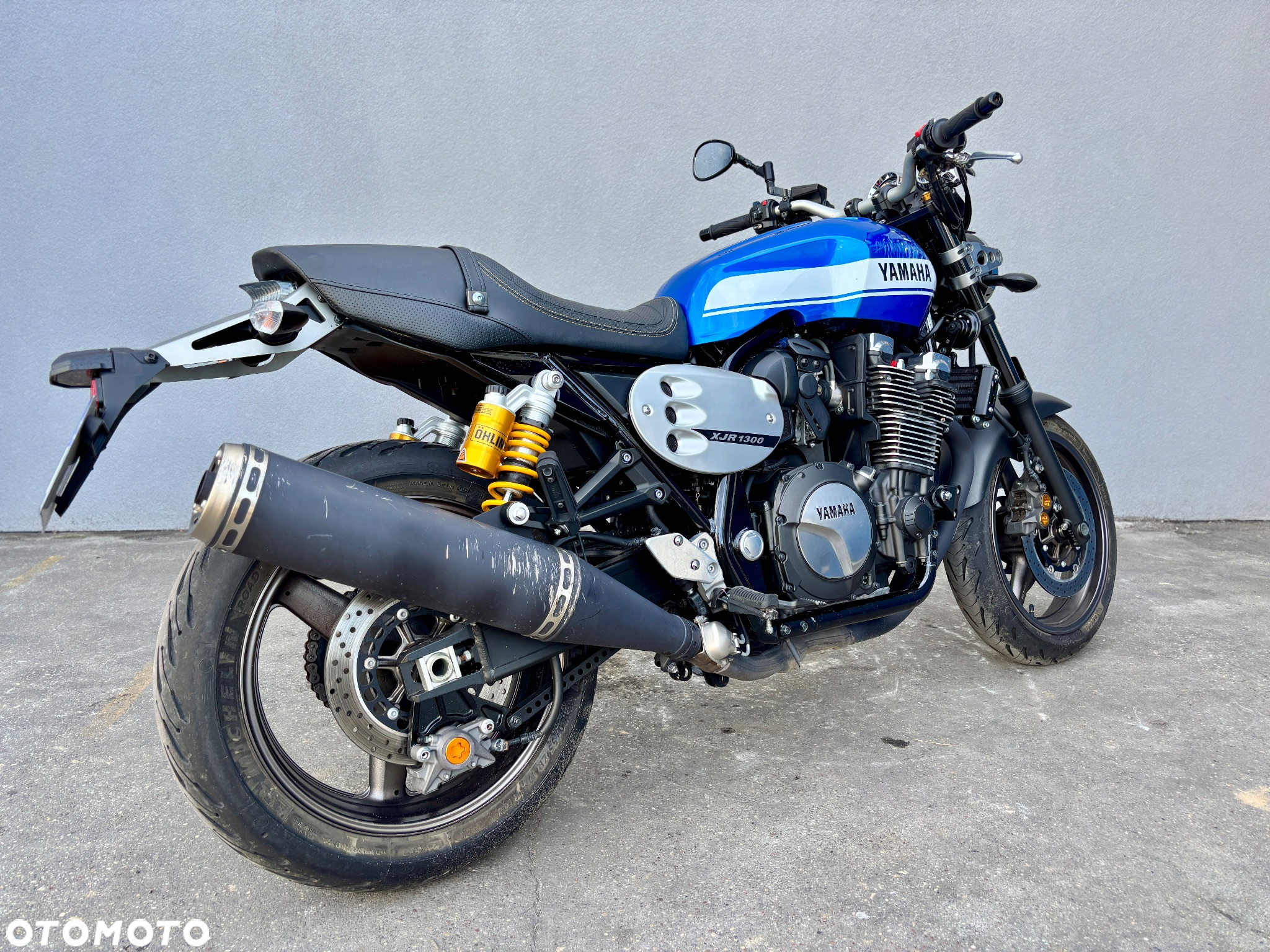 Yamaha XJR - 10