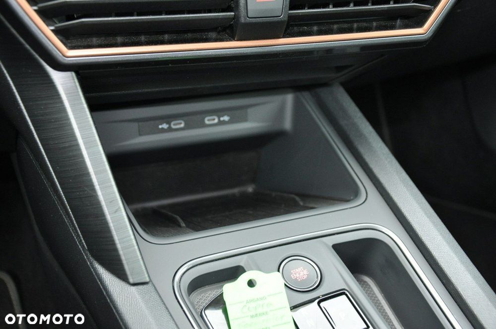 Cupra Formentor - 25