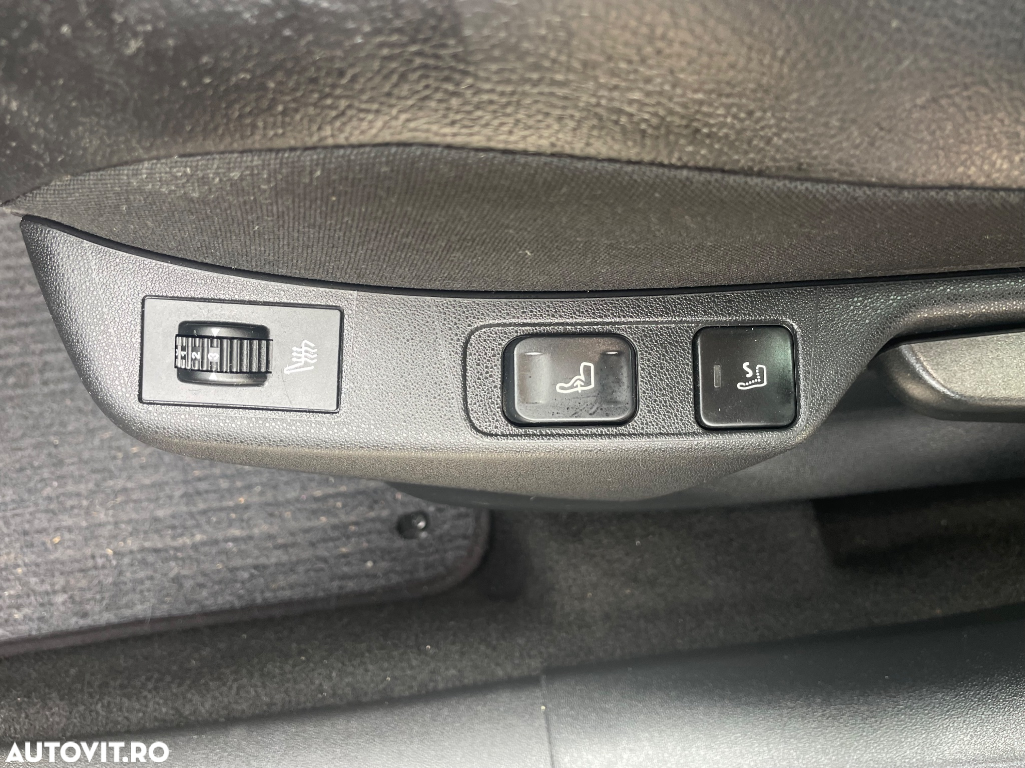 Citroën C4 1.6 THP BMP Exclusive - 24