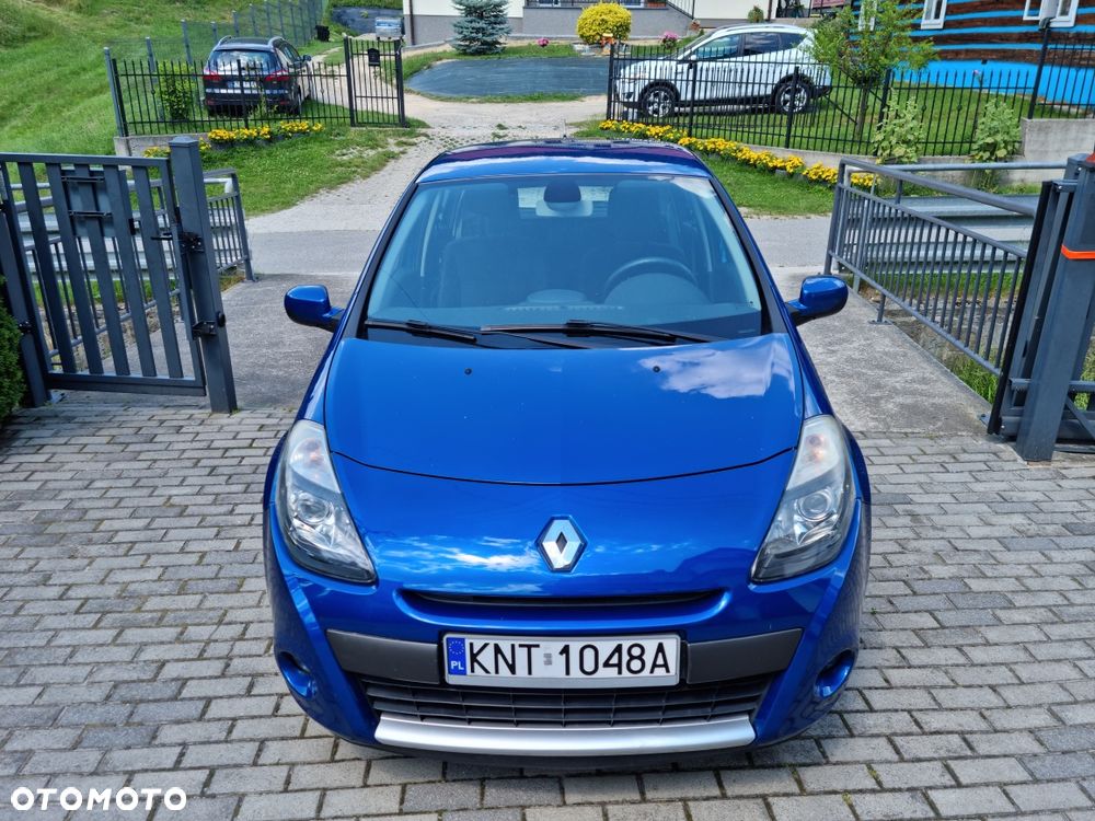 Renault Clio - 2