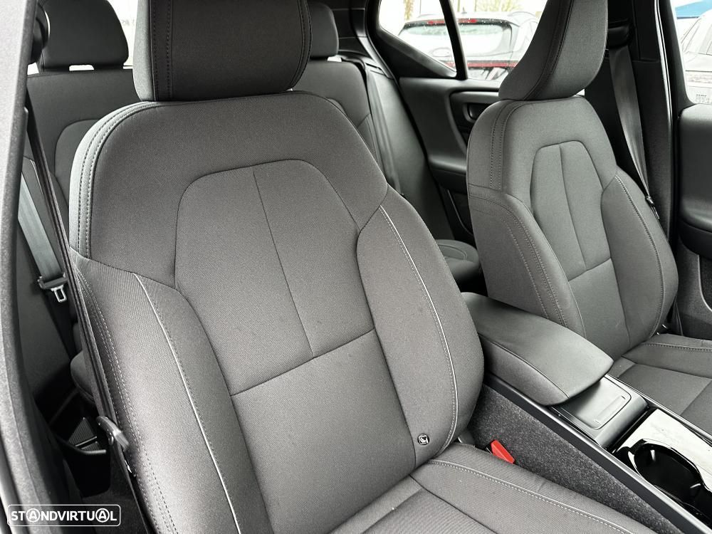 Volvo XC 40 Recharge 69 kWh Single Motor Core - 37