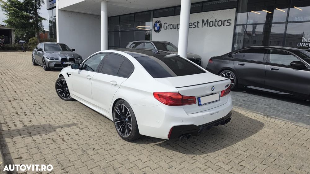 BMW M5 AT - 3