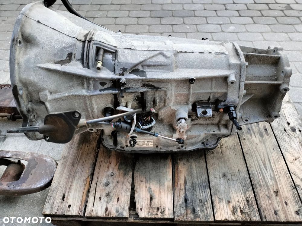 JEEP GRAND CHEROKEE  4.7 V8 WJ SKRZYNIA AUTOMATYCZNA P52119099AD - 1