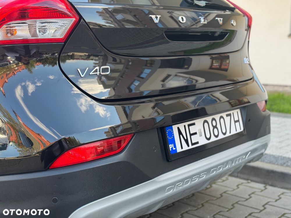 Volvo V40 Cross Country D2 Geartronic Summum - 35