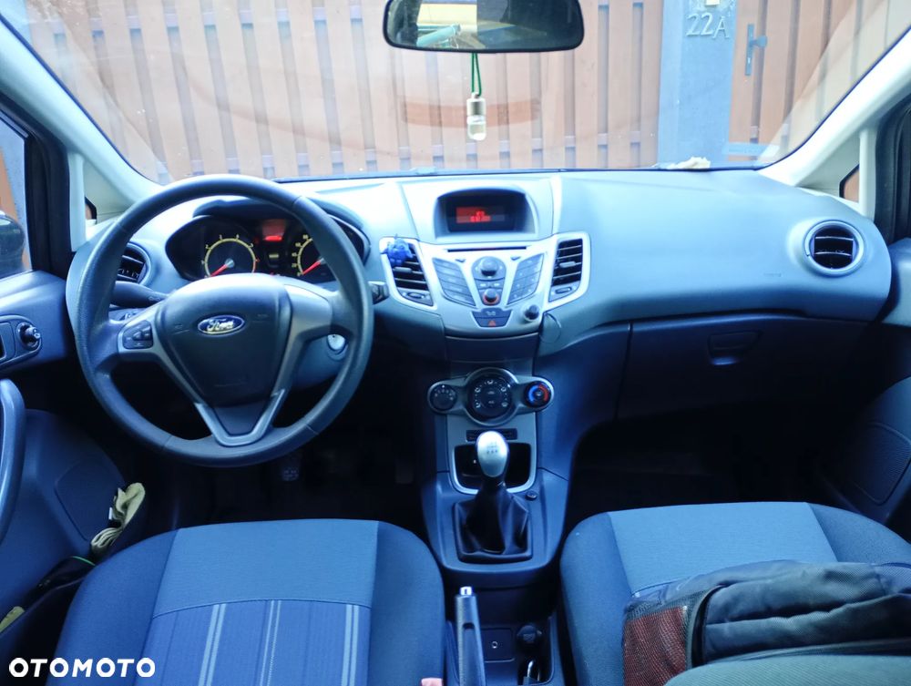 Ford Fiesta 1.25 Ambiente - 6