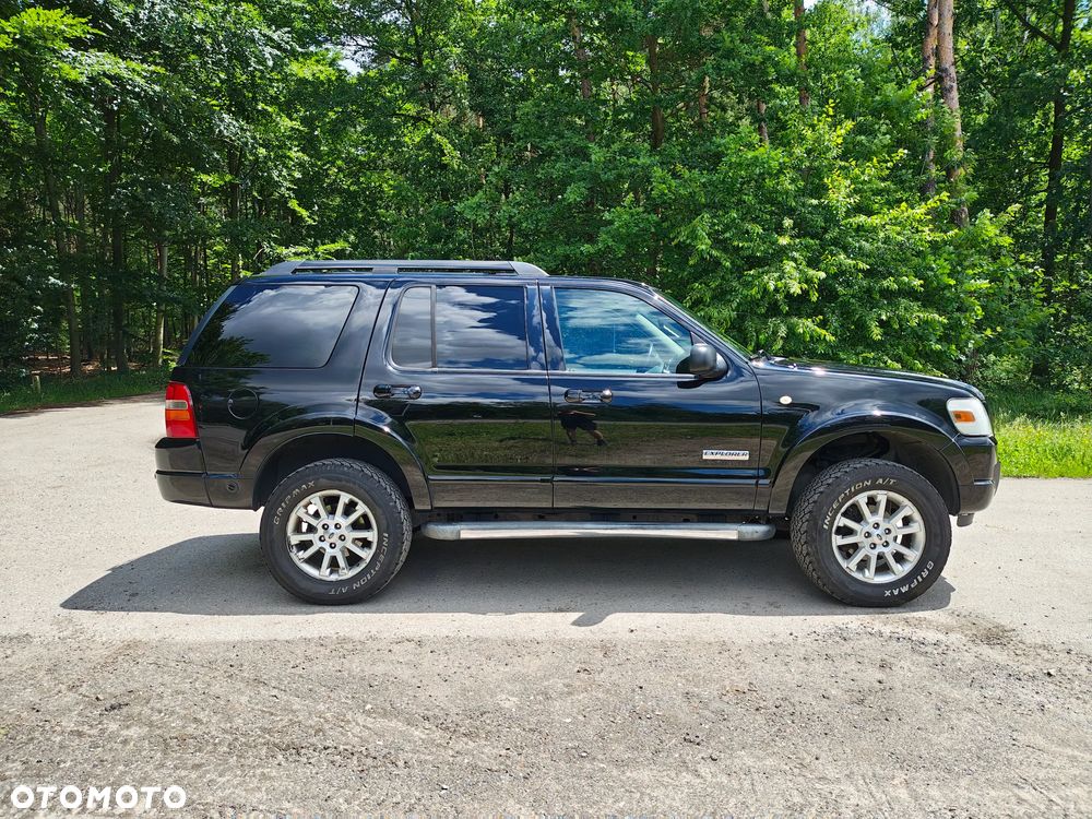Ford Explorer 4.6 4WD - 1