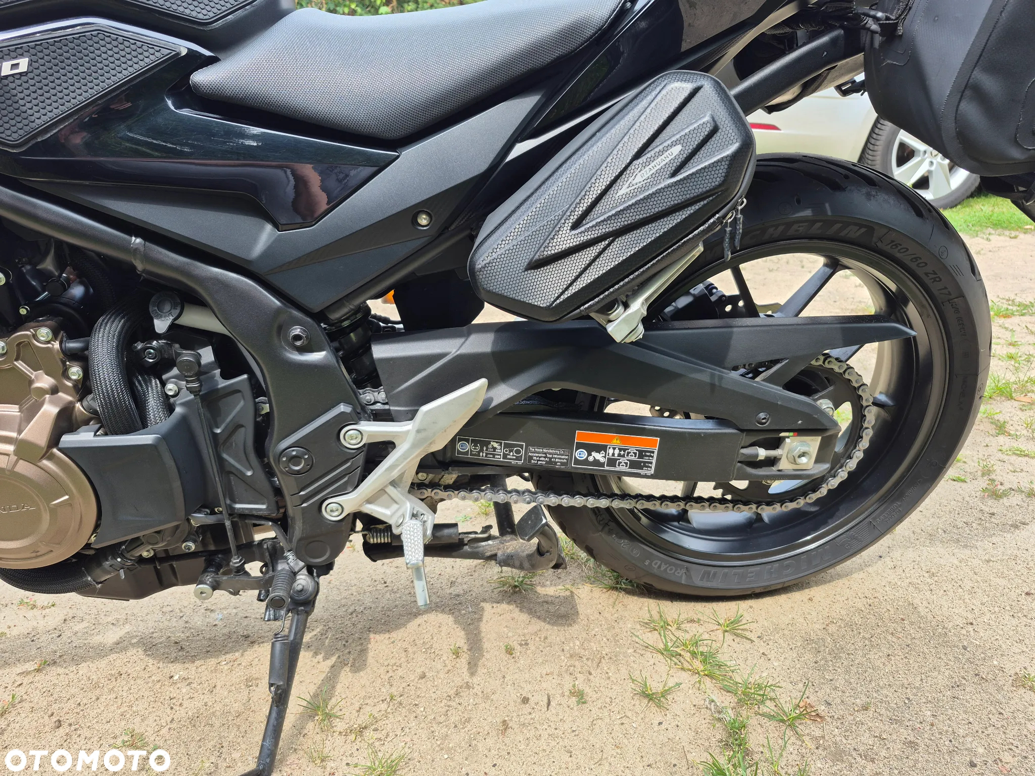 Honda CB - 8