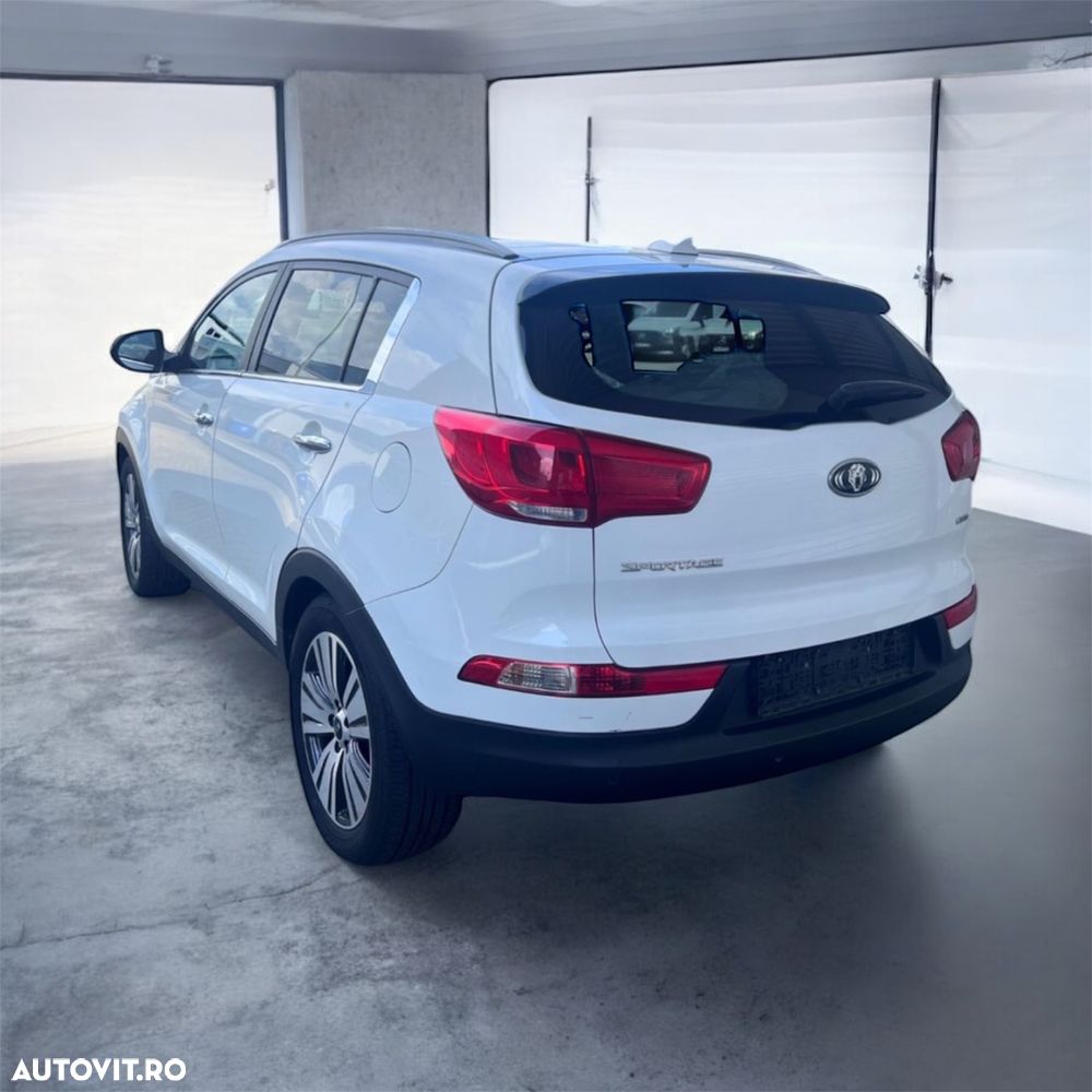 Kia Sportage 2.0 CRDI 184 4WD Automatik Spirit - 3