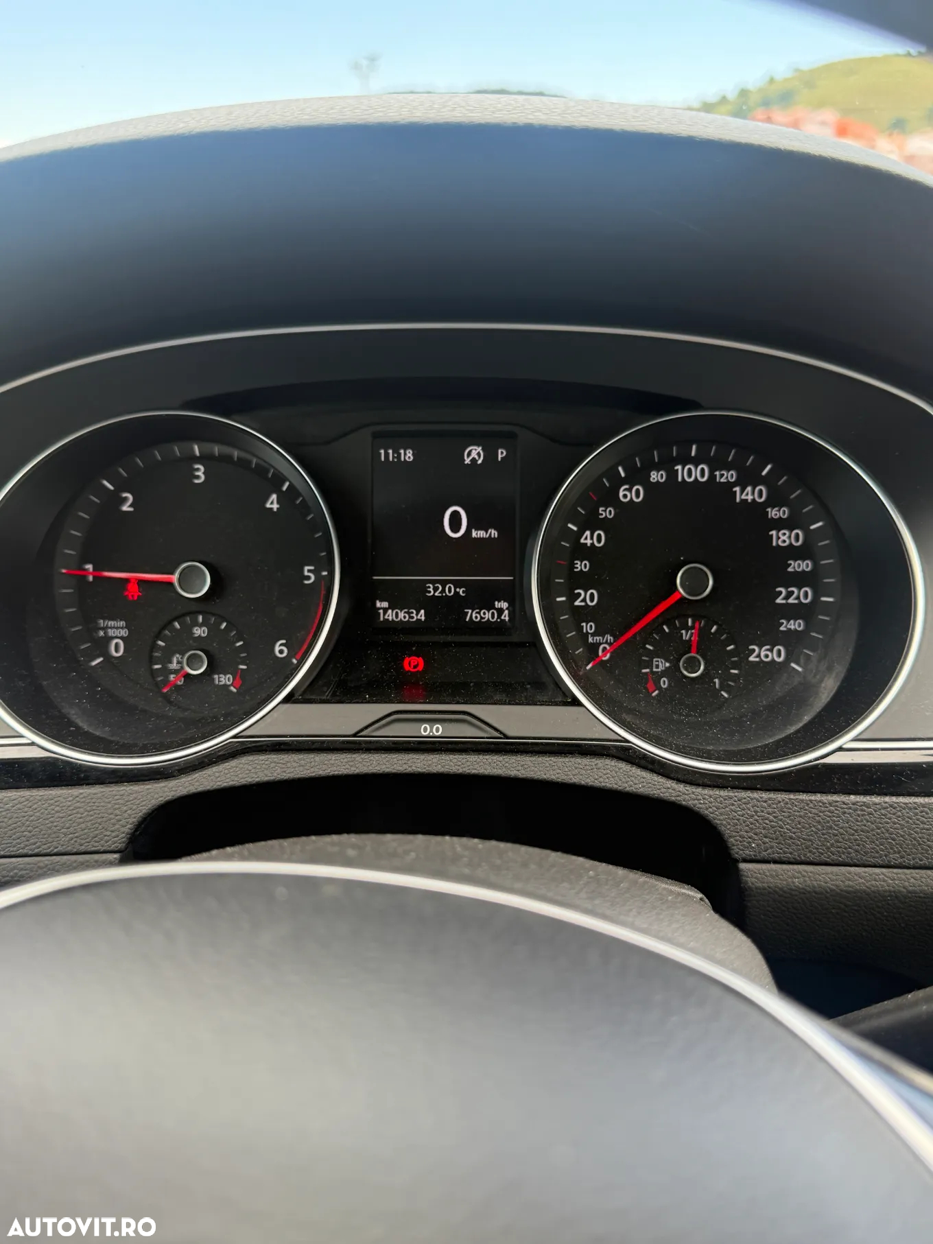 Volkswagen Passat Variant 2.0 TDI DSG Comfortline - 8