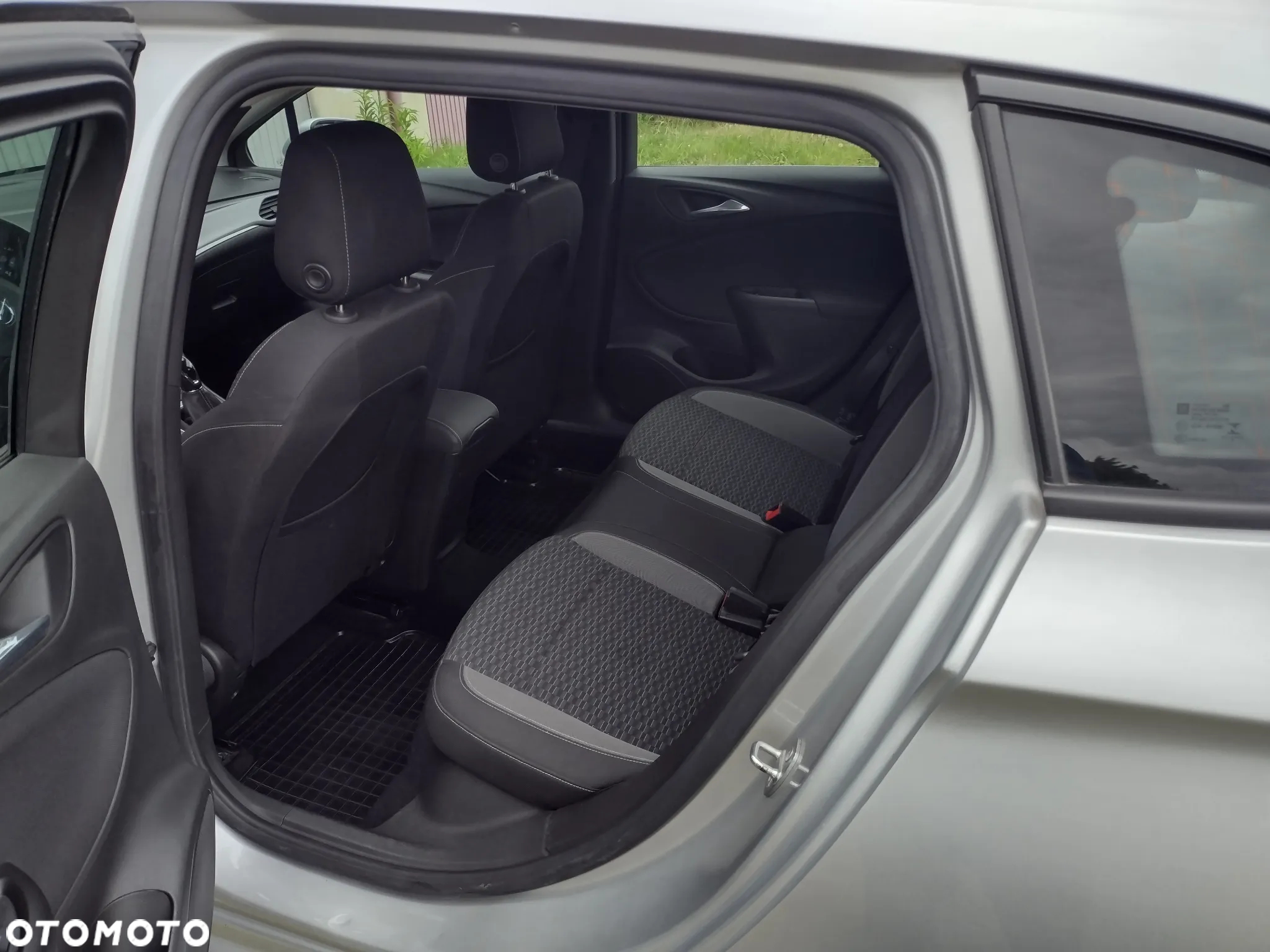 Opel Astra - 4