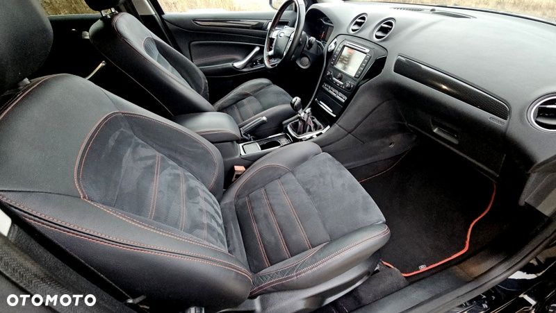 Ford Mondeo SW 2.0 TDCi Titanium S - 22