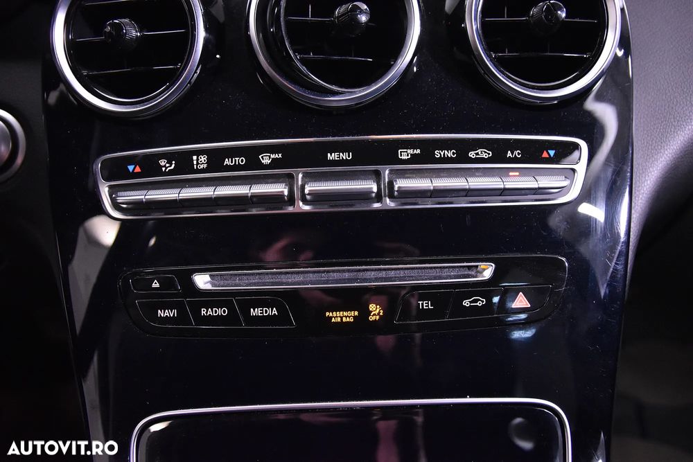 Mercedes-Benz GLC - 18