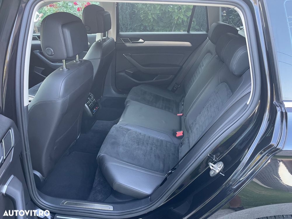 Volkswagen Passat - 19