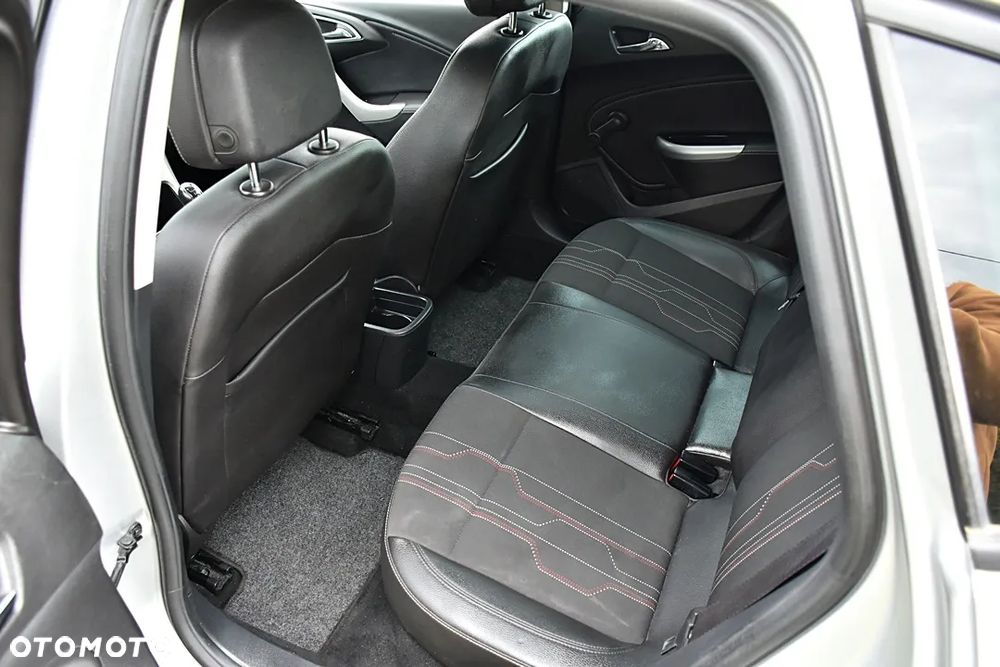 Opel Astra 1.4 Turbo Active - 33