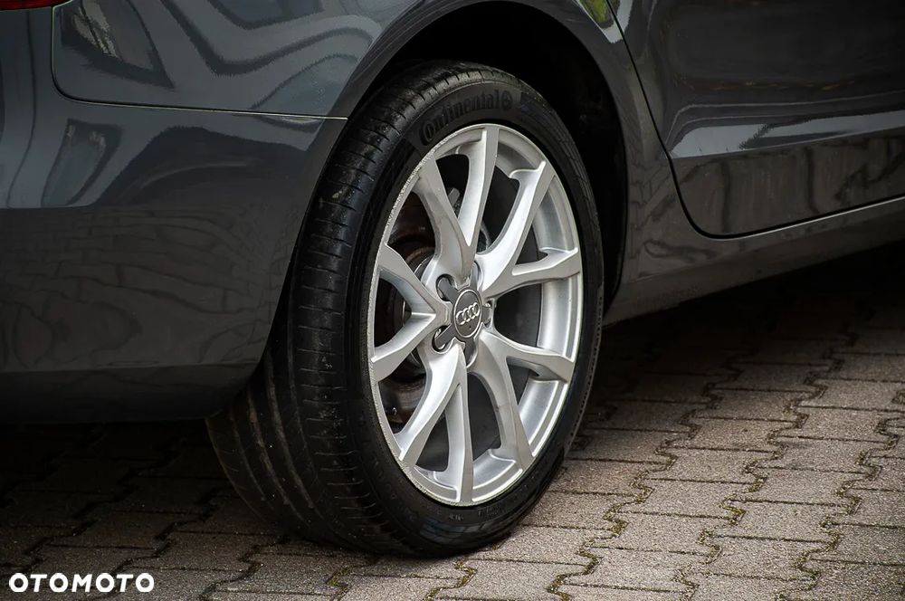 Audi A4 Avant 2.0 TDI Limited Edition - 28