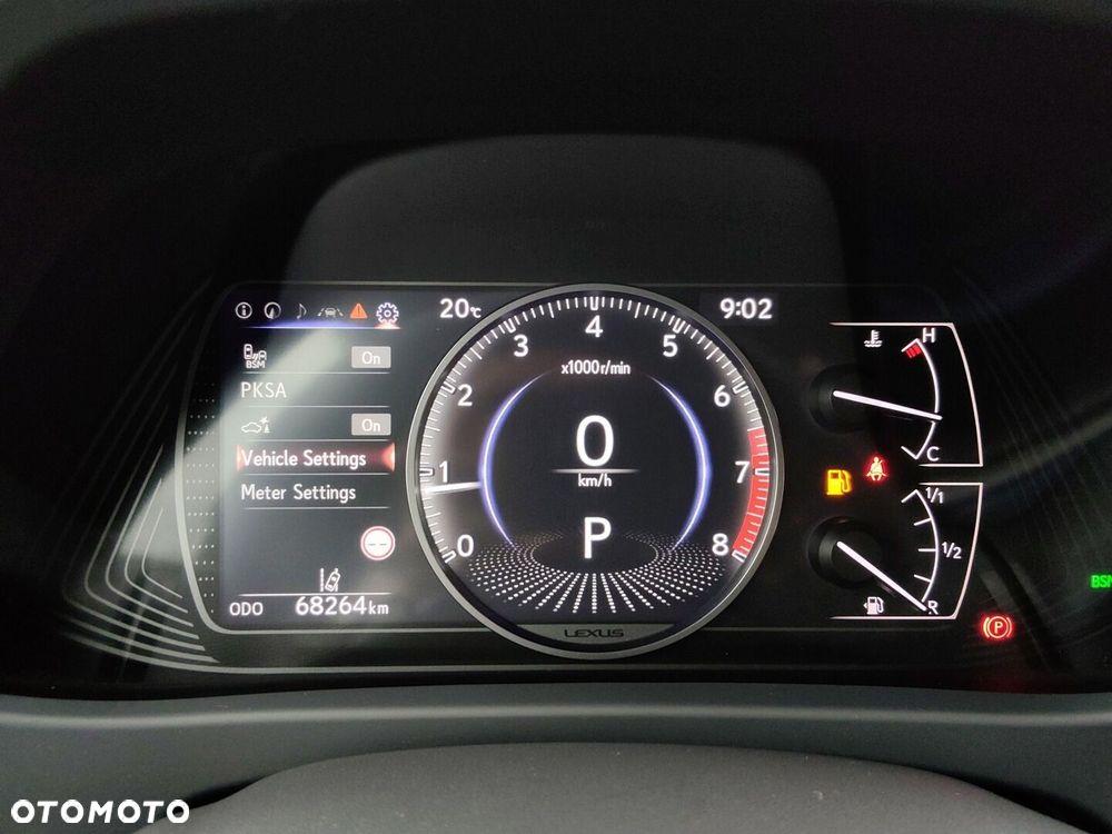 Lexus UX - 18