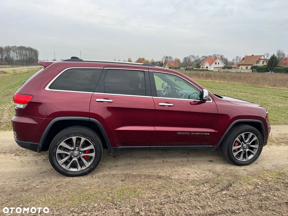 Jeep Grand Cherokee - 19