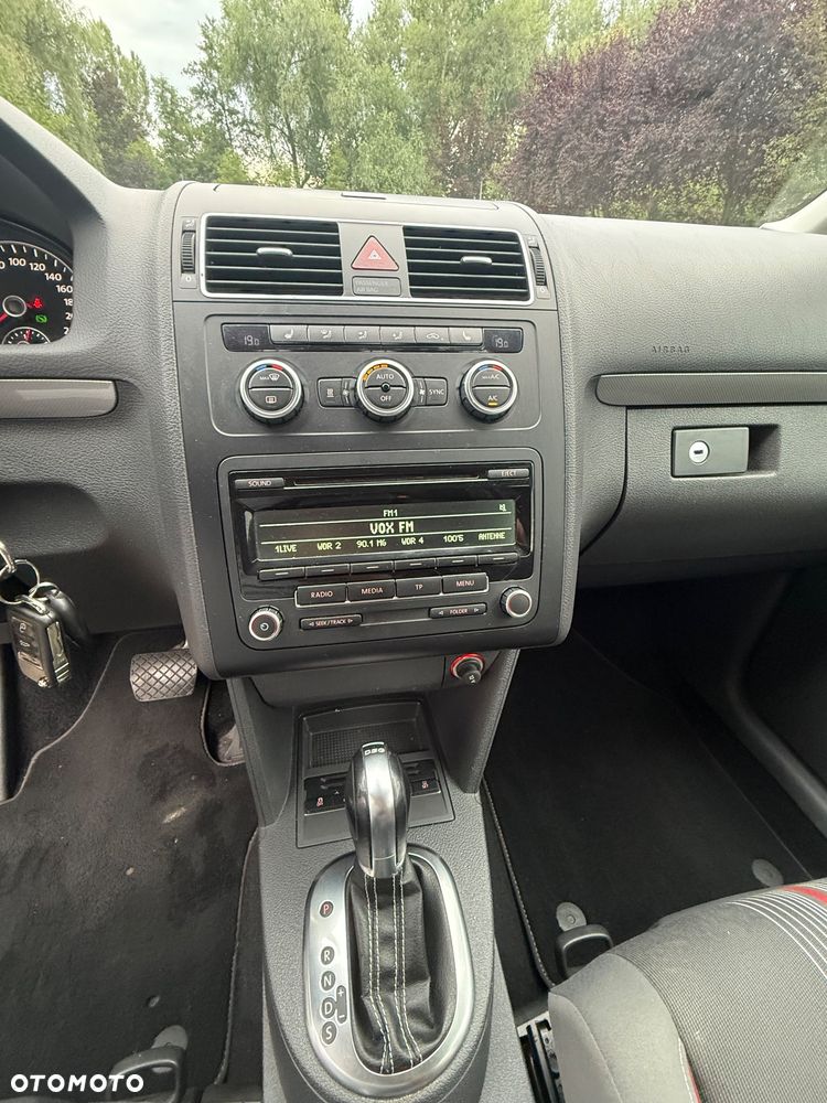 Volkswagen Touran 1.6 TDI DPF DSG MATCH - 13
