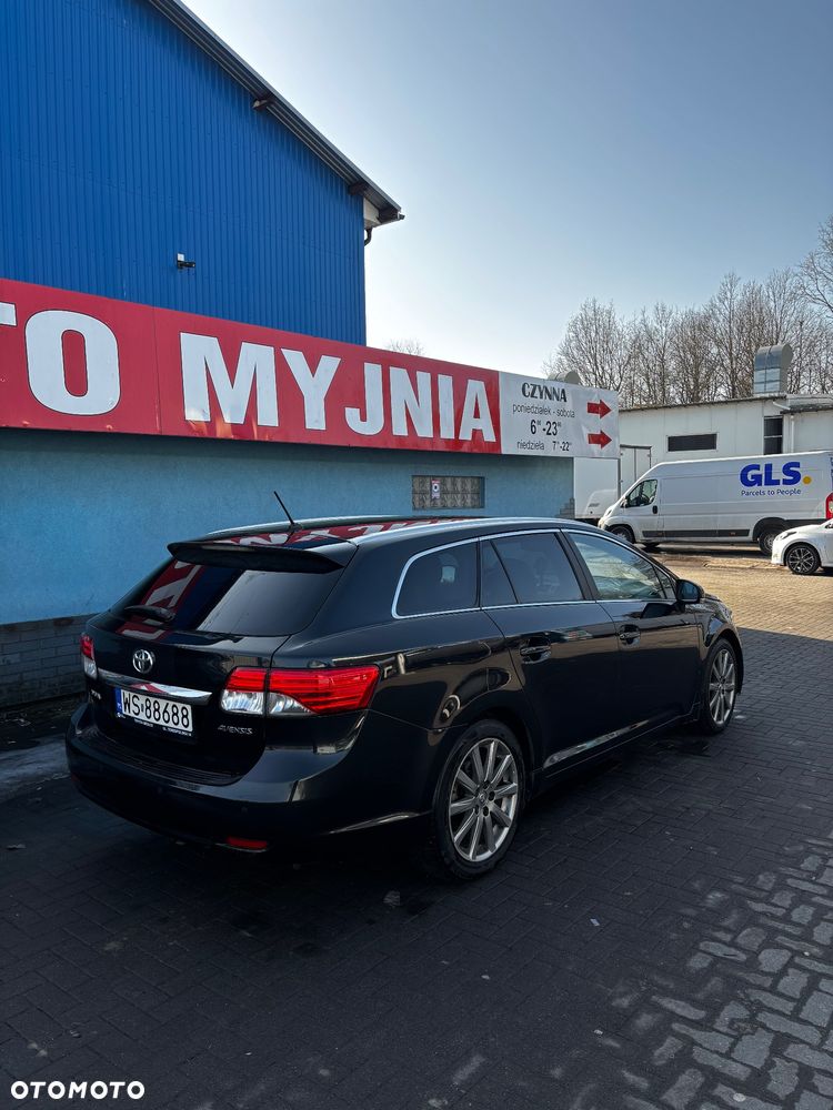 Toyota Avensis 2.2 D-4D Sol plus Premium - 5