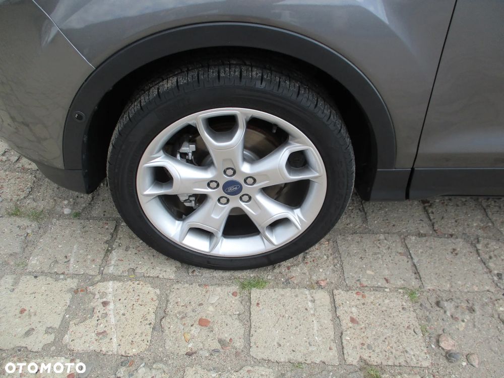 Ford Kuga 2.0 TDCi 4WD Titanium Plus - 24