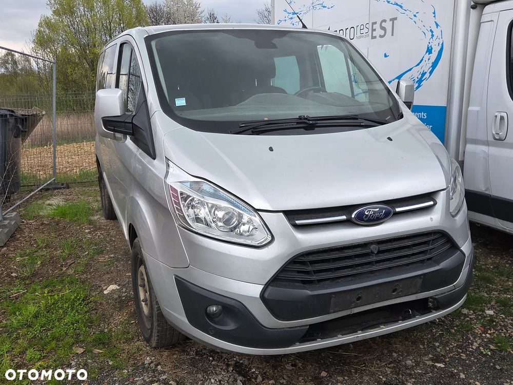 Ford Transit Custom - 8